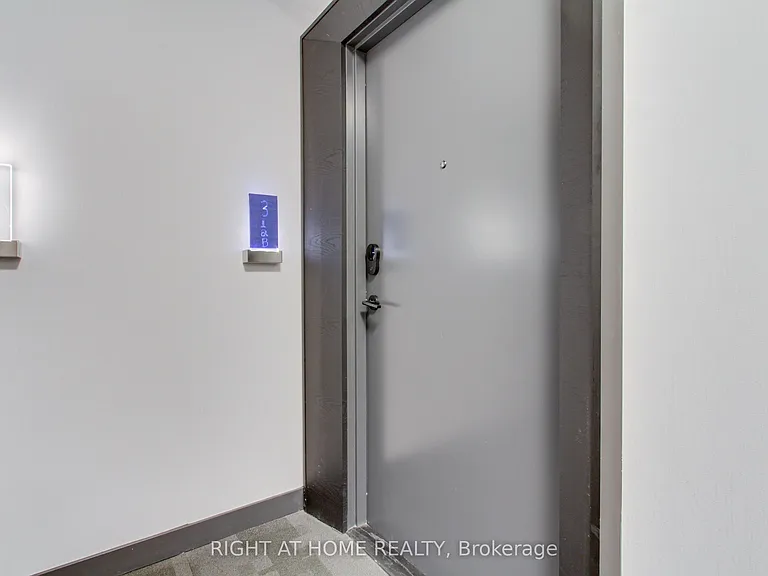 70 Princess St #312B — Photo 4