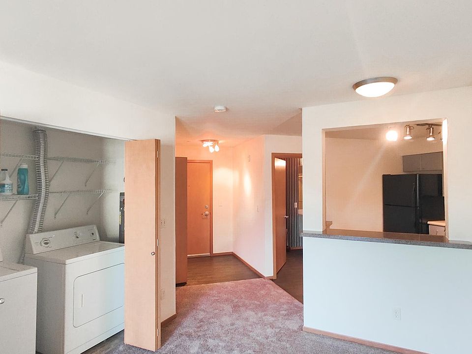 1st image of 1125 E Olive St APT 412