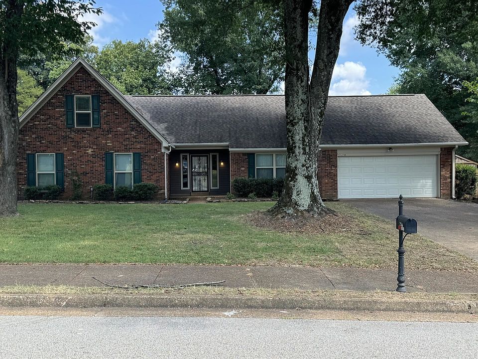 1st image of 2746 N Rockcreek Pkwy