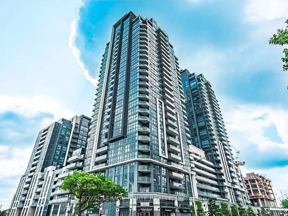 30 Meadowglen Pl #1502