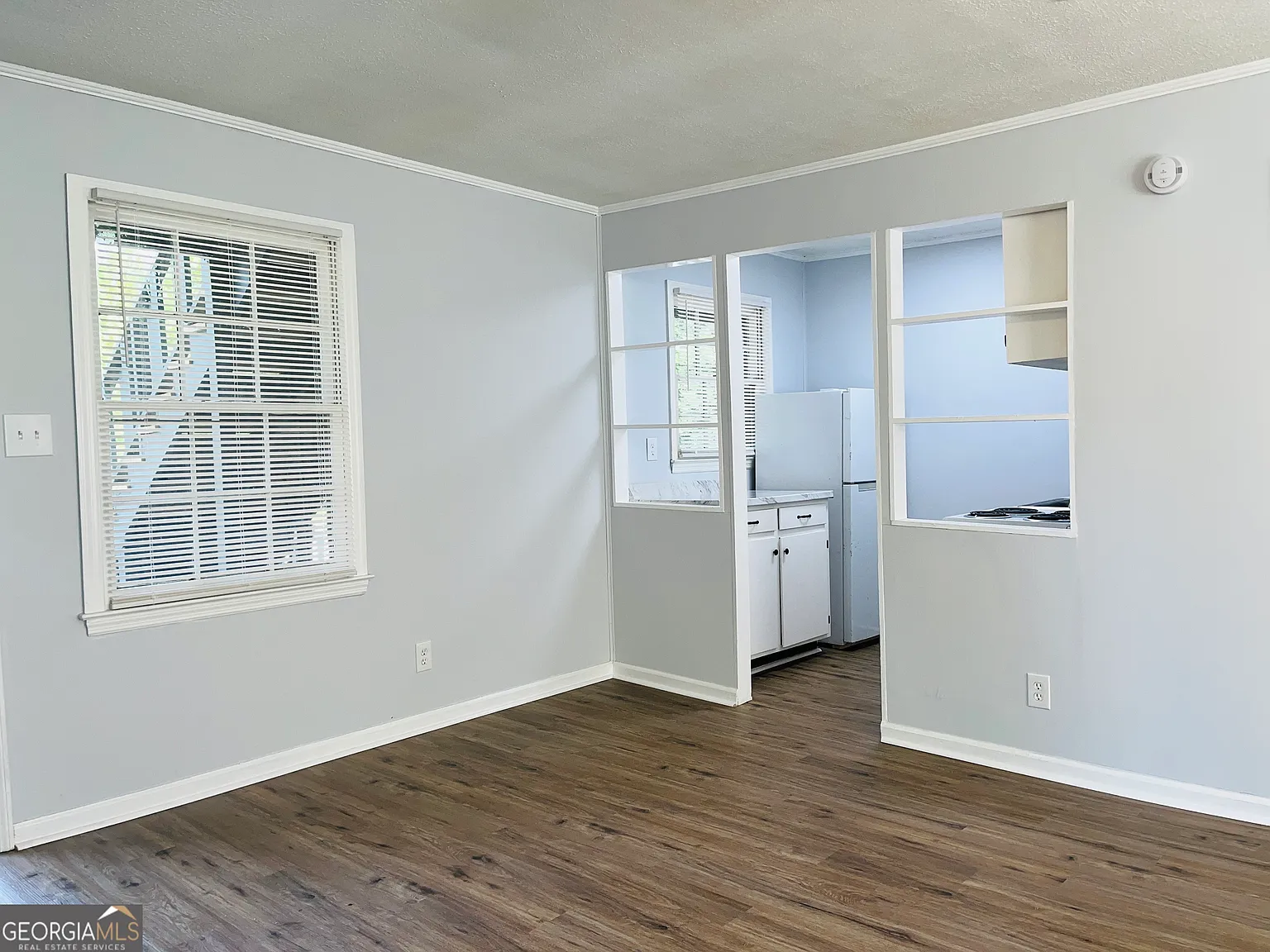 1 bed, 1.0 bath, $695 — Photo 4