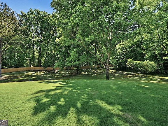 3rd image of 1452 Rucker Cir