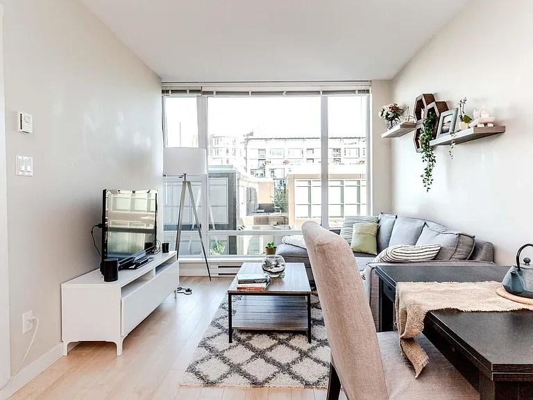 1919 Wylie St #612 — Photo 7