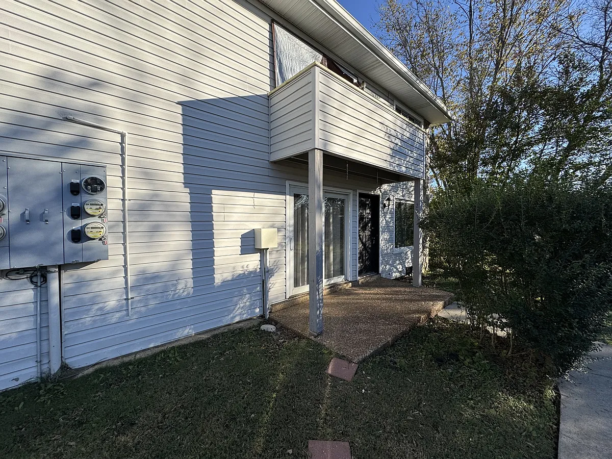 Building Photo - 810 Bellevue Rd #1-207