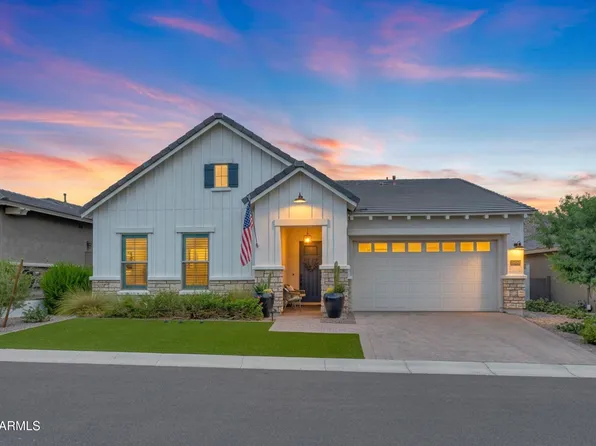 21358 W HILLCREST Boulevard, Buckeye, AZ 85396