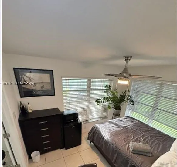 1585 NW 70th Ln — Photo 2