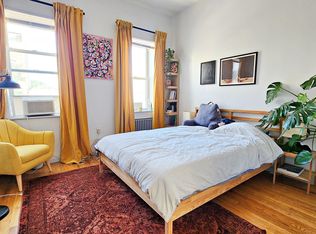 274 Devoe St APT 2L, Brooklyn, NY 11211