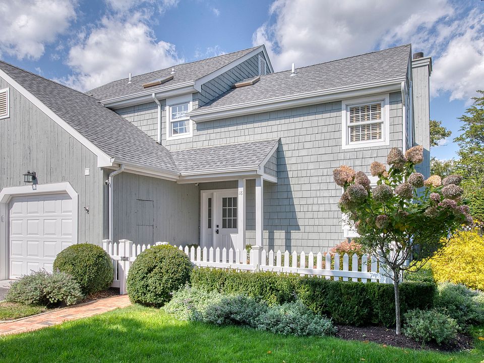 1st image of 18 Brittany Ln