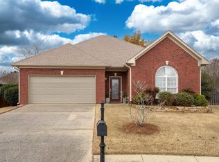 109 Hannah Cir, Calera, AL 35040