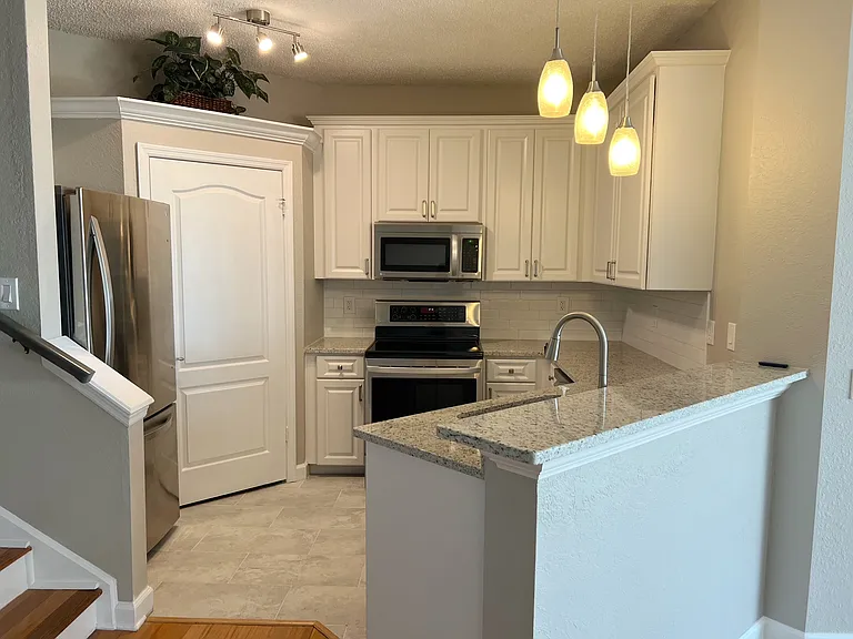 713 Cruise View Dr — Photo 4