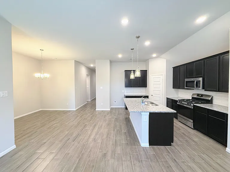 13140 Zion Dr — Photo 11