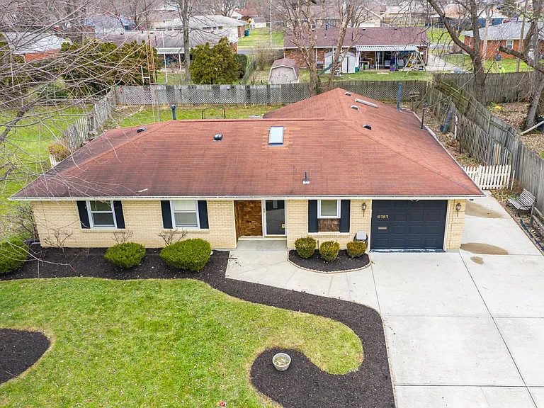 6757 Summerdale Dr — Photo 44