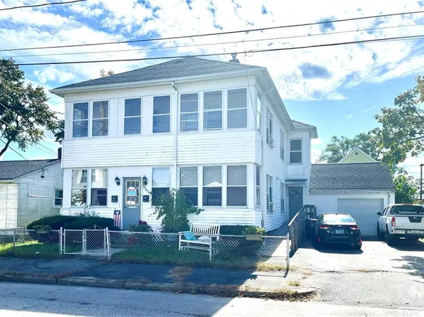 21-23 Drolet Ave, Pawtucket, RI 02861