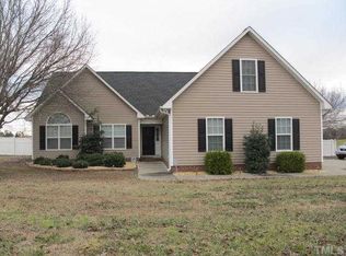 31 Park Ln, Coats, NC 27521