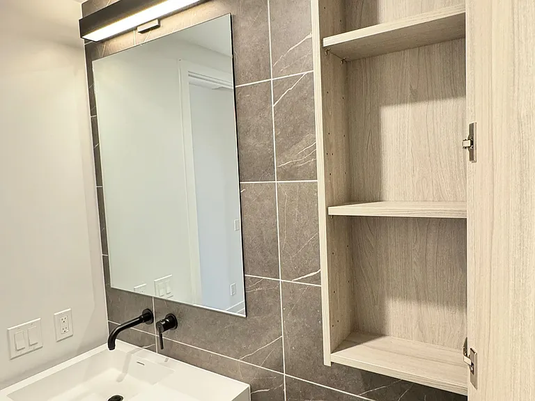 108 Peter St #3515 — Photo 8