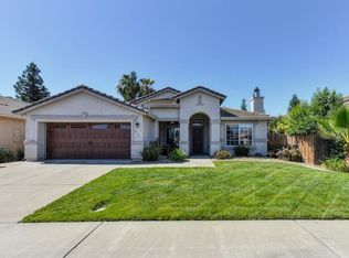 9056 Pembridge Dr, Elk Grove, CA 95624