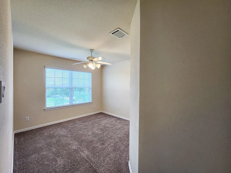 2119 Del Mar Dr — Photo 21