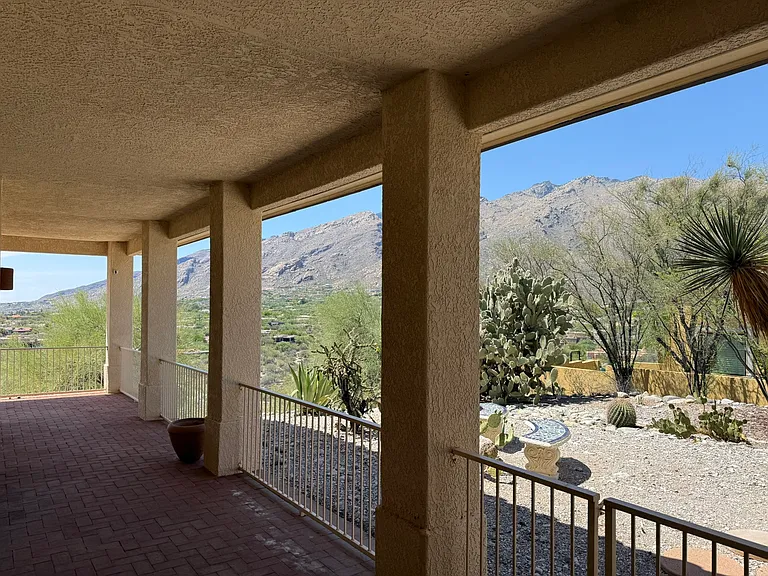 6141 N Paseo Zaldivar — Photo 36