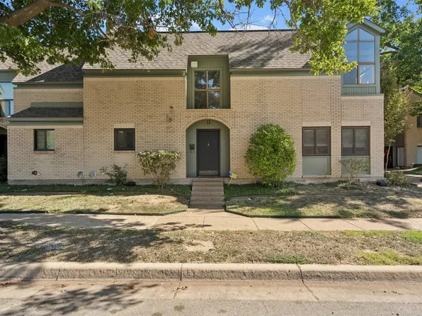 2629 McCart Ave, Fort Worth, TX 76110