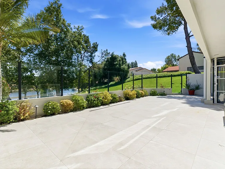 4520 Park Cordero — Photo 35
