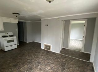 927 Washington Ave #B, Alton, IL 62002