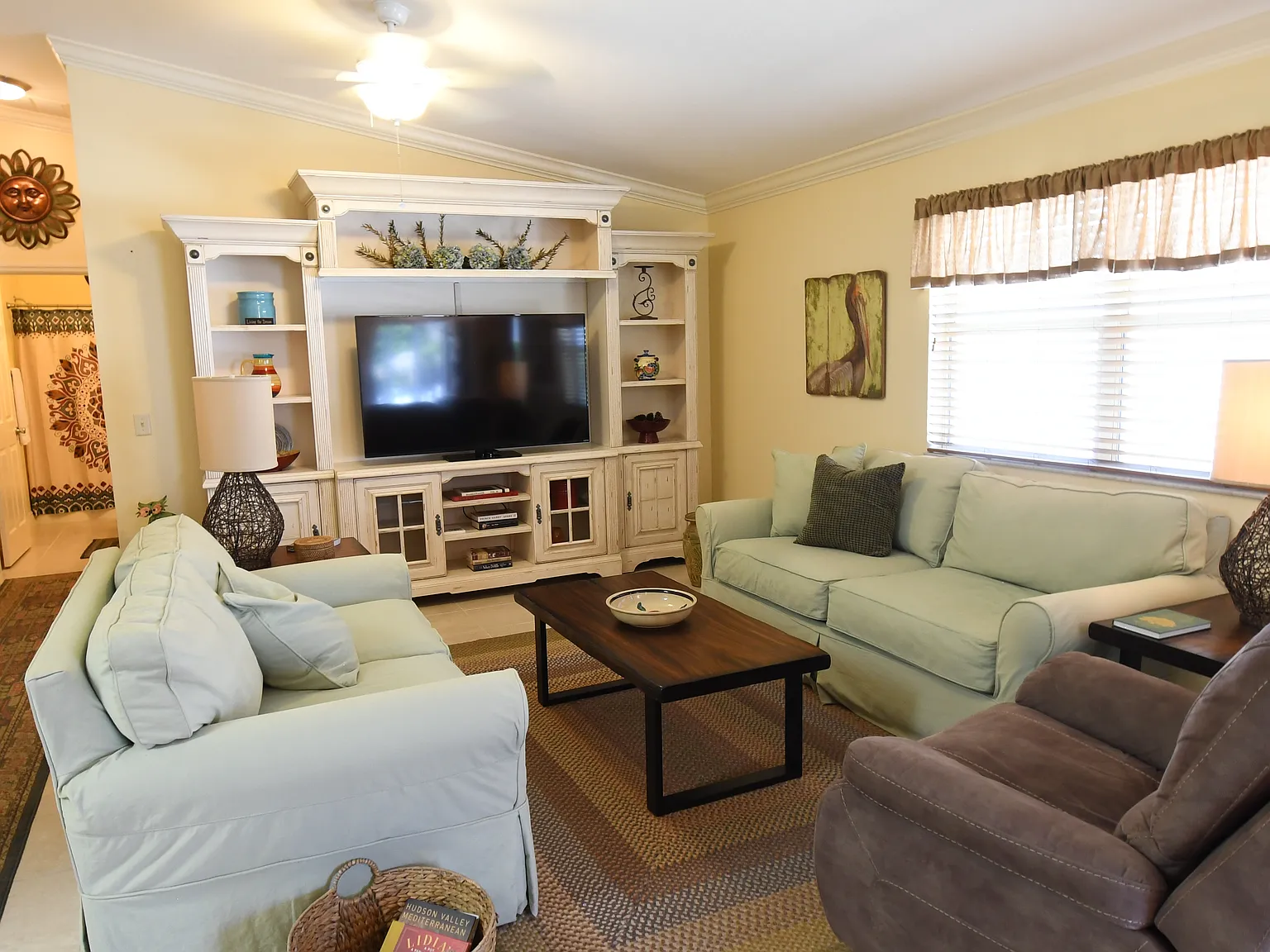 2 bed, 1188 sqft, $2,000 — Photo 4