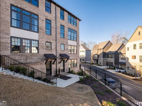 6737 Prelude Dr, Sandy Springs, GA 30328