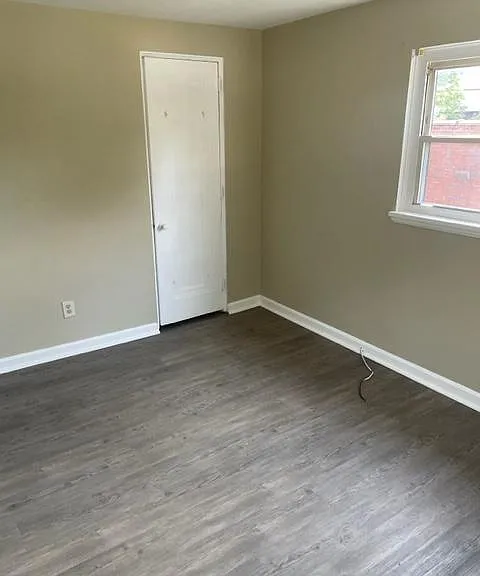 360 Anawanda Ave — Photo 3