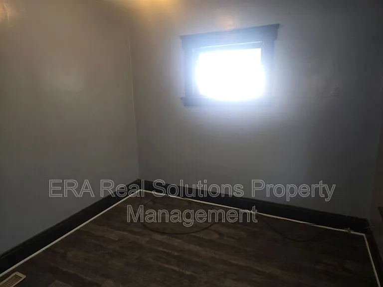2611 Hood Ave — Photo 13