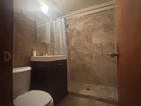 5th image of 2900 Drexel AVENUE S S