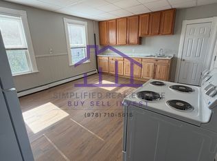 71 Broad St #12, Auburn, ME 04210