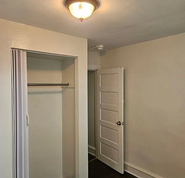 1916 Magellan Ave — Photo 6