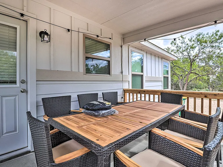 140 Oakhill Dr — Photo 25