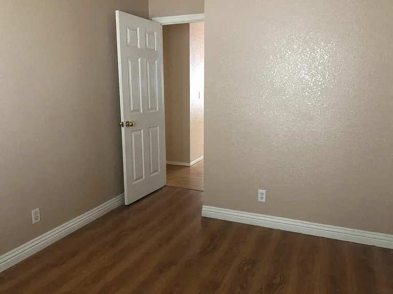7825 Cherry River Dr — Photo 16