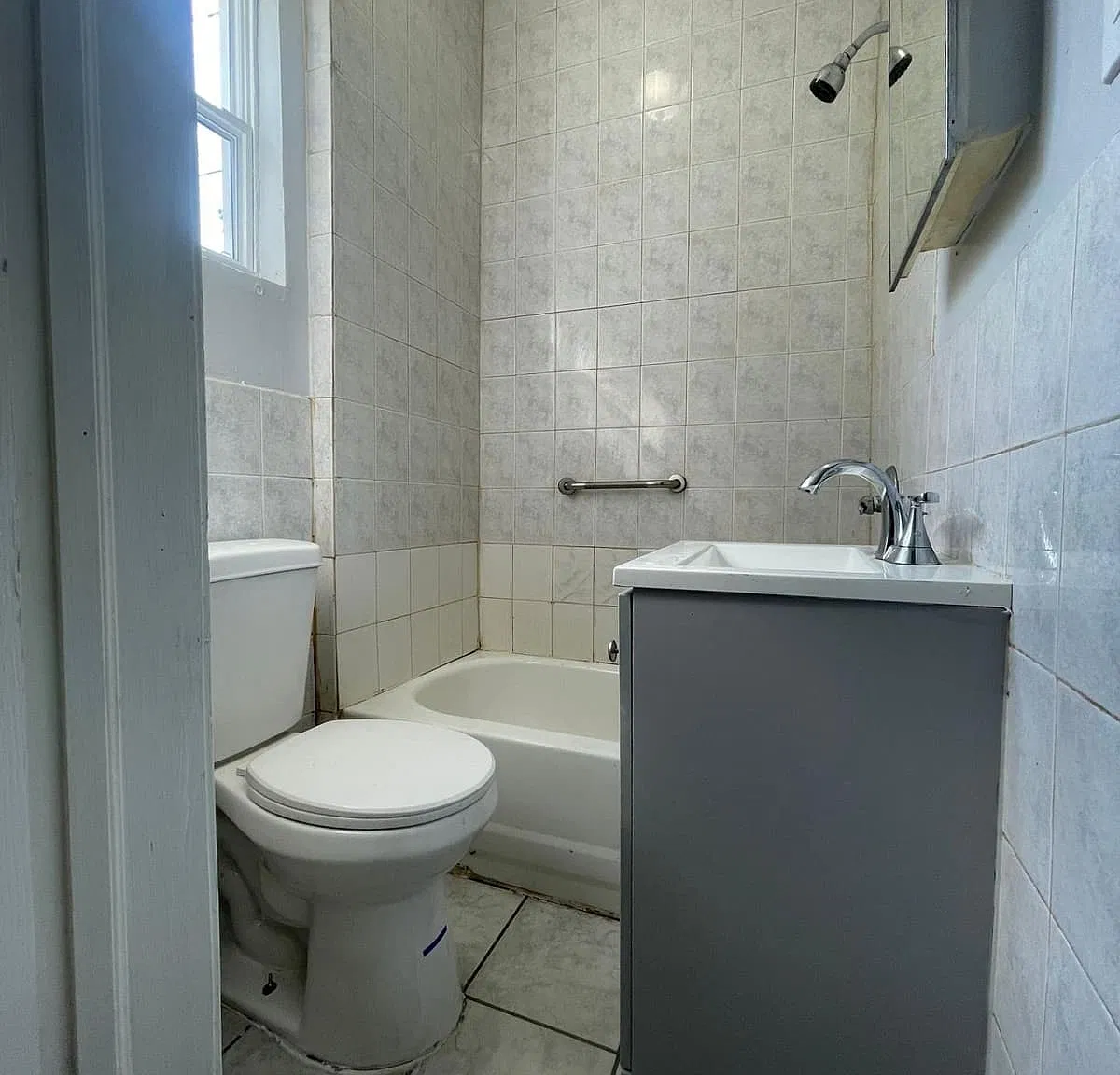 2 bed, 800 sqft, $1,800 — Photo 4