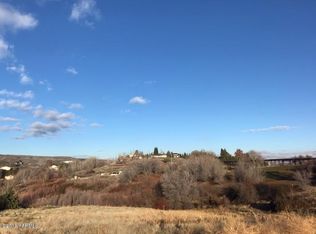191 Twin Peaks Rd, Selah, WA 98942