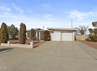 11055 Sam Snead Dr, El Paso, TX 79936