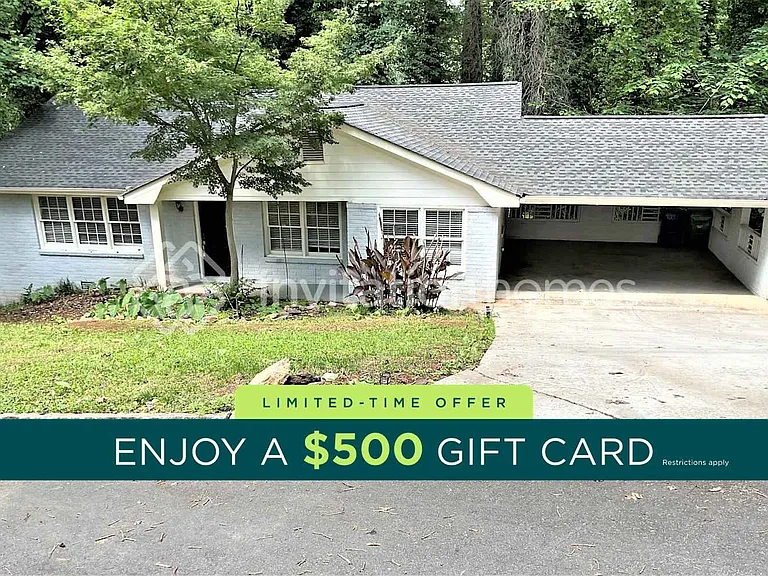2372 Oakridge Ct — Photo 1