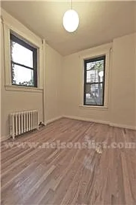 Rented by R New York | media 16