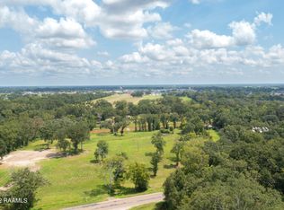 3&2 Main Hwy, Breaux Bridge, LA 70517