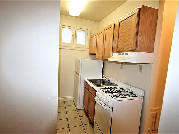 4th image of 1415 E 9th Ave #1