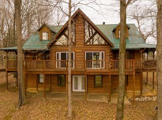 311 Martin Ln, Cottontown, TN 37048