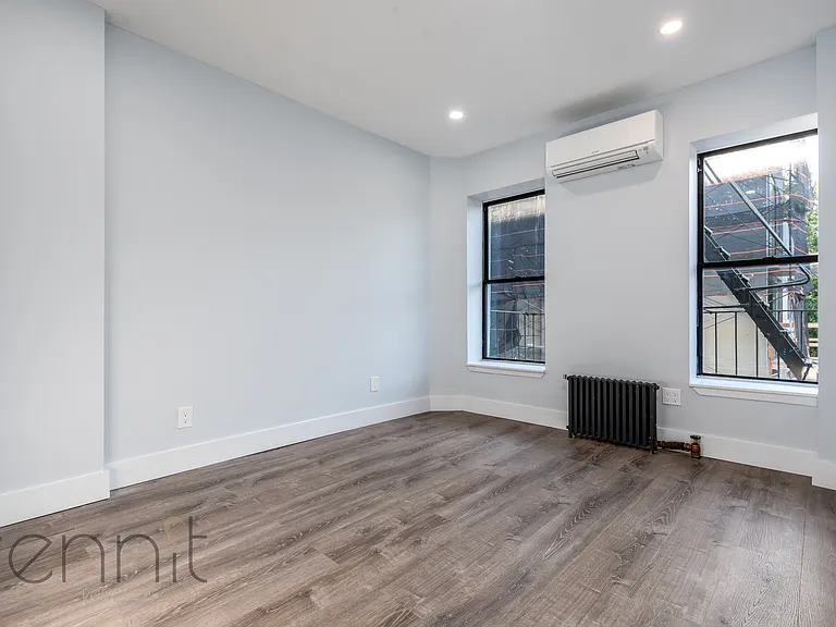 320 Throop Ave #2 — Photo 18