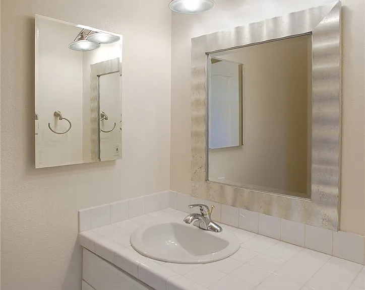 2345 Montrose Ave #5 — Photo 18