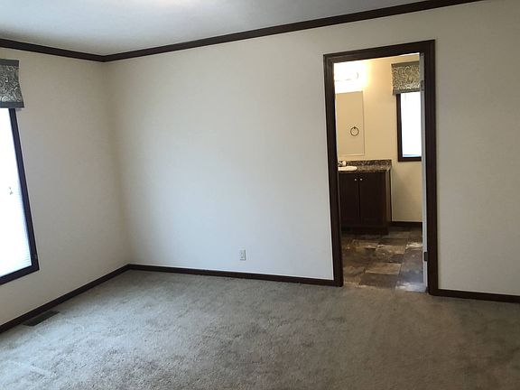 4th image of 1250 Paree St #240
