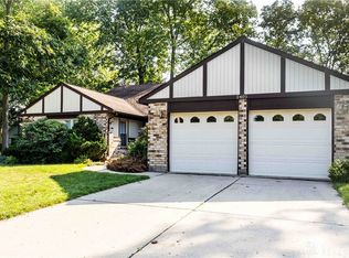 2401 Bentree Ct, Miamisburg, OH 45342
