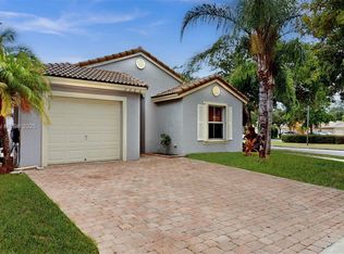 2004 SE 15th St, Homestead, FL 33035