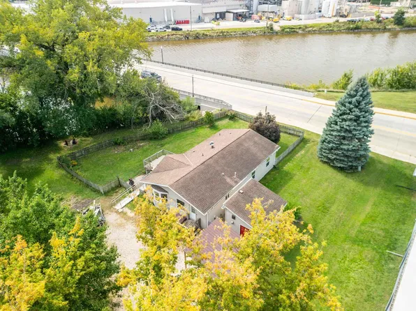 812 South Main Street, Jefferson, WI 53549