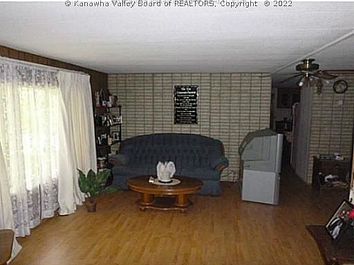 3rd image of 845 Georges Dr