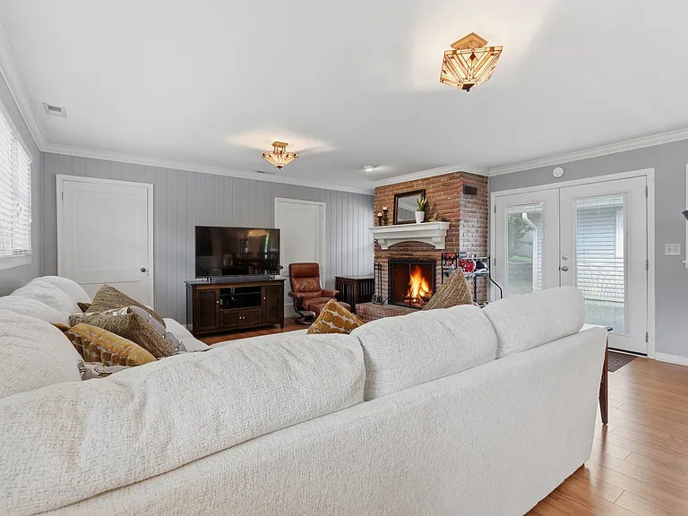 2117 Shades Crest Rd SE — Photo 32